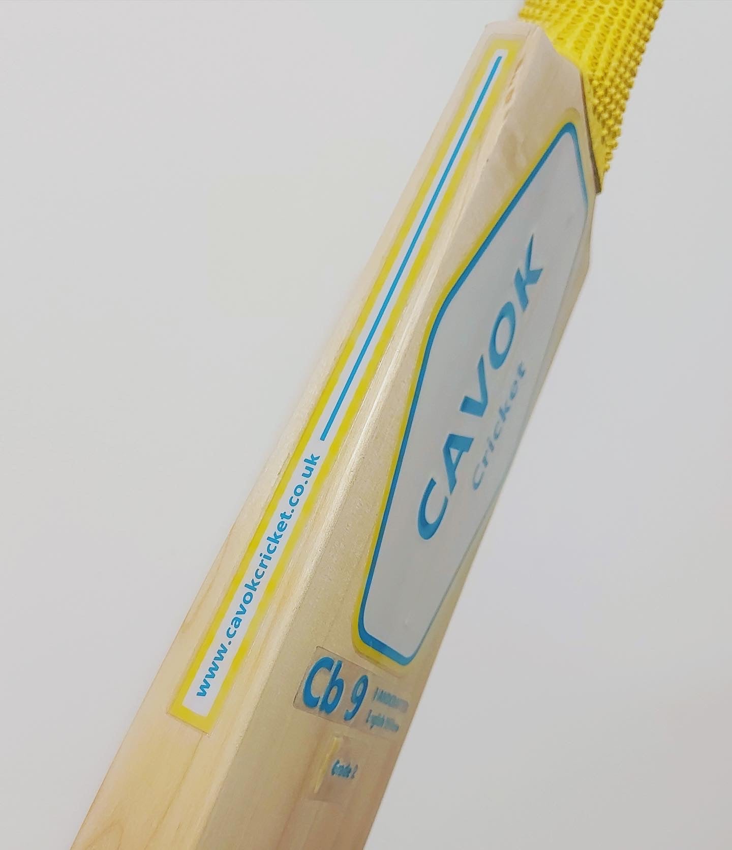 CAVOK Cricket Cb 9